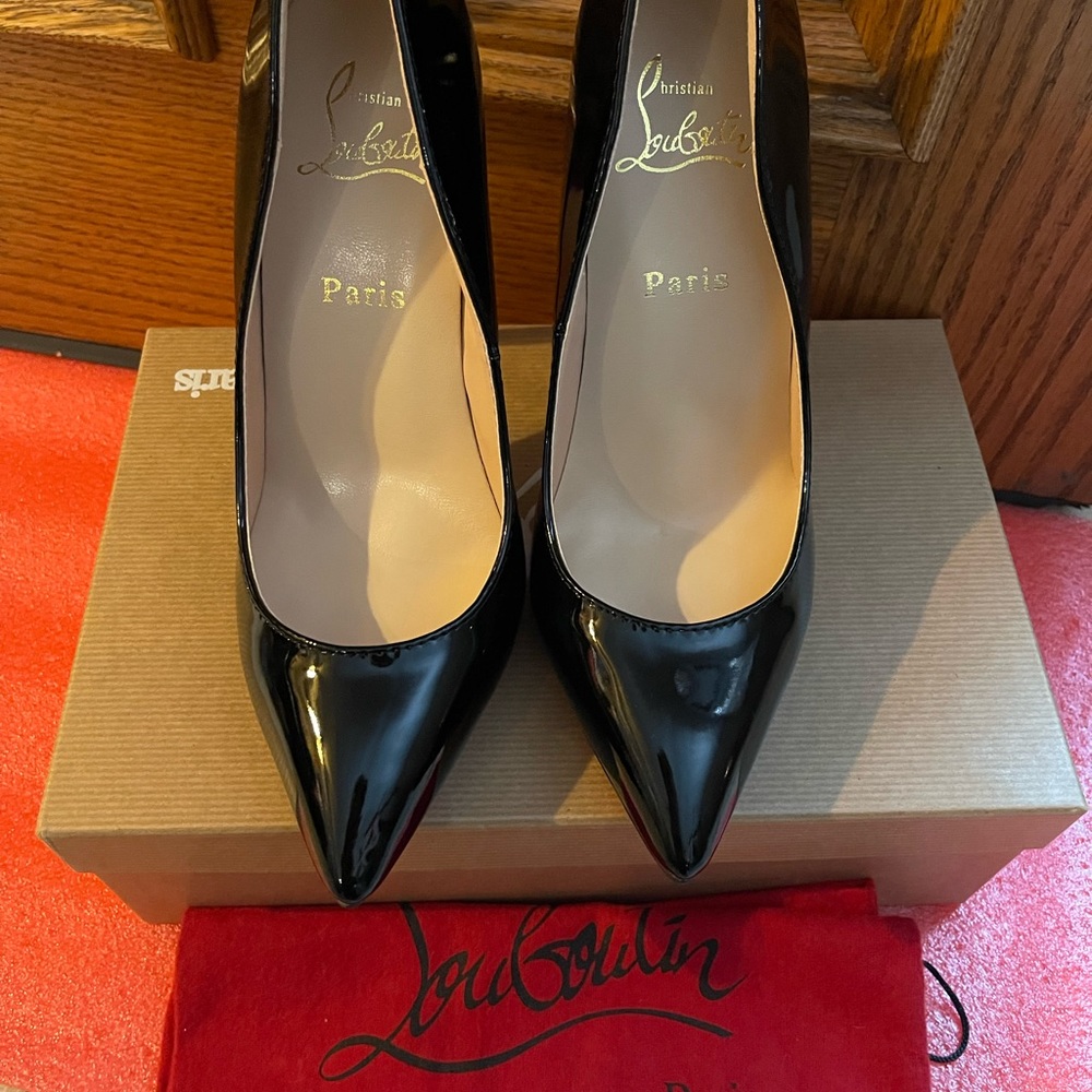 Christian Louboutin Red Bottoms size 38